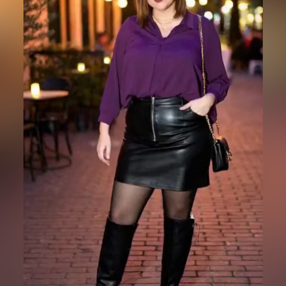 Chic Women's Plum Blouse